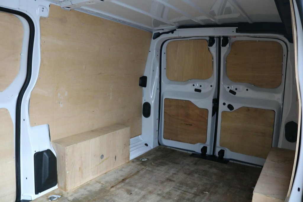 Peugeot Expert Diesel White #14