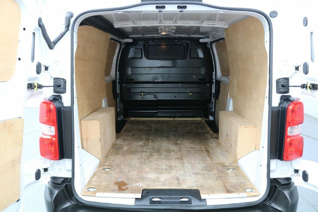 Peugeot Expert Diesel White #15