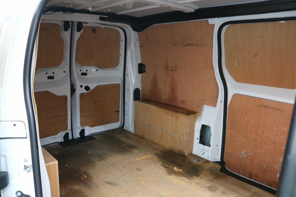 Peugeot Expert Diesel White #16
