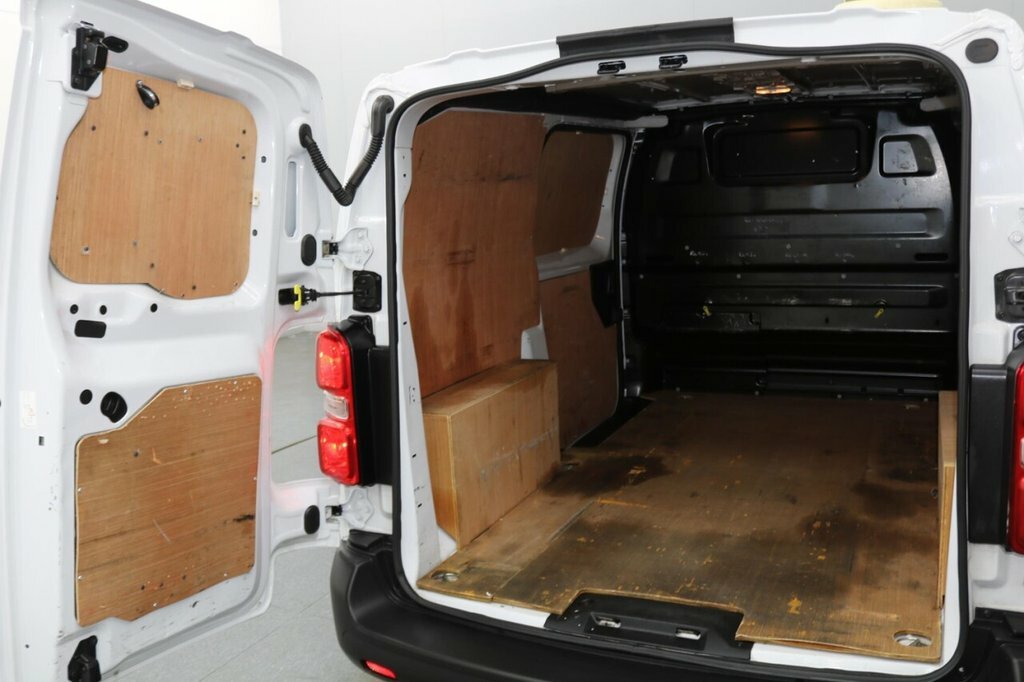 Peugeot Expert Diesel White #13
