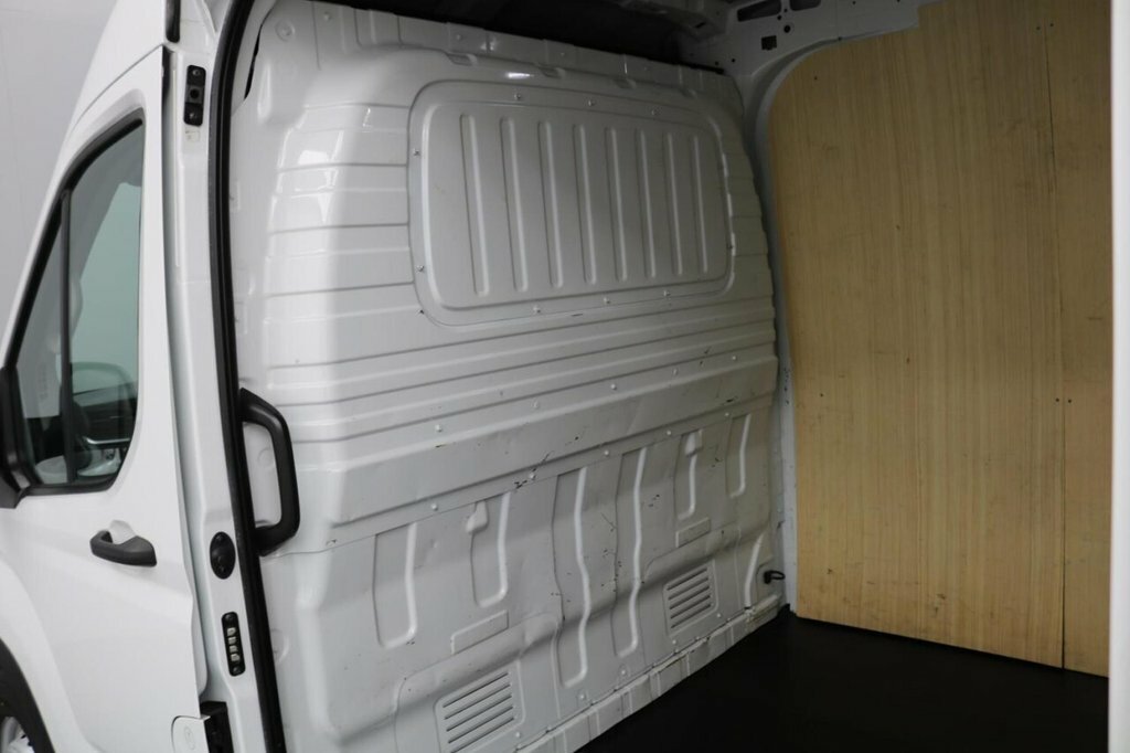 Maxus Deliver 9 9 Luxury  #10