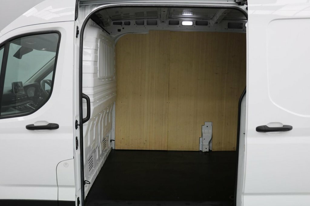 Maxus Deliver 9 9 Luxury  #9