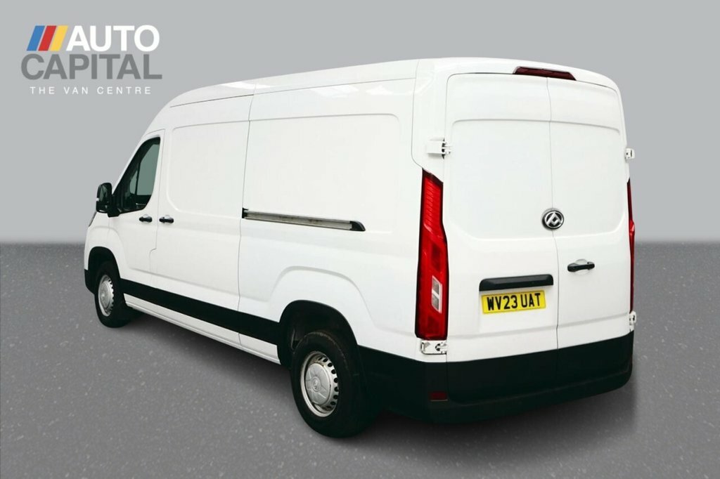 Maxus Deliver 9 Mpv White #3