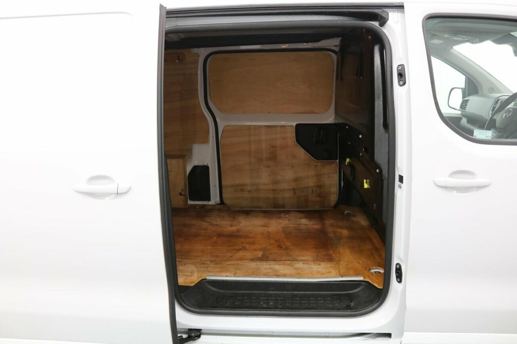 Fiat Scudo Panel Van 2.0 Multijet Tecnico 2023 White #9