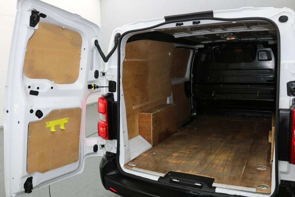 Peugeot Expert Mpv White #11