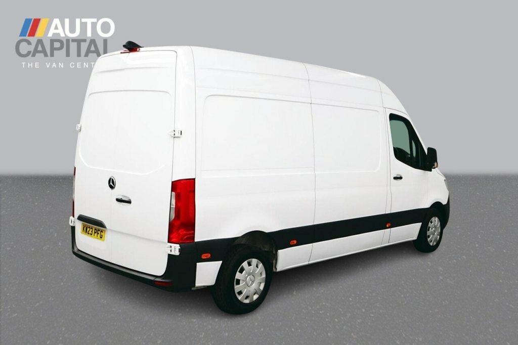 Mercedes-Benz Sprinter 2L Premium White #5