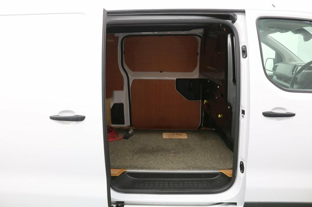 Peugeot E-Expert Peugeot E-expert E 1000 75Kwh Professional Premium White #9