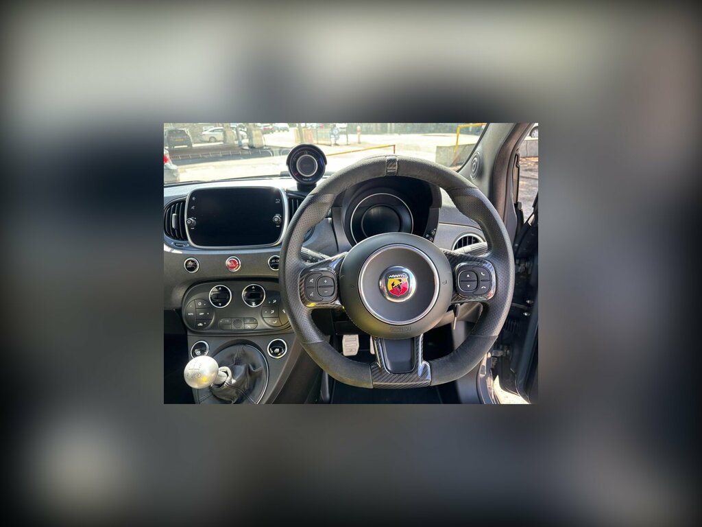 Abarth 595 595 White #17
