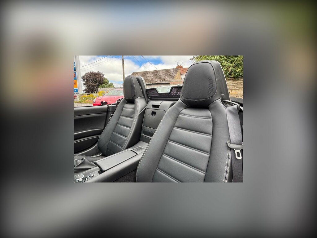 Fiat 124 Spider 124 Spider Lusso Multiair White #47