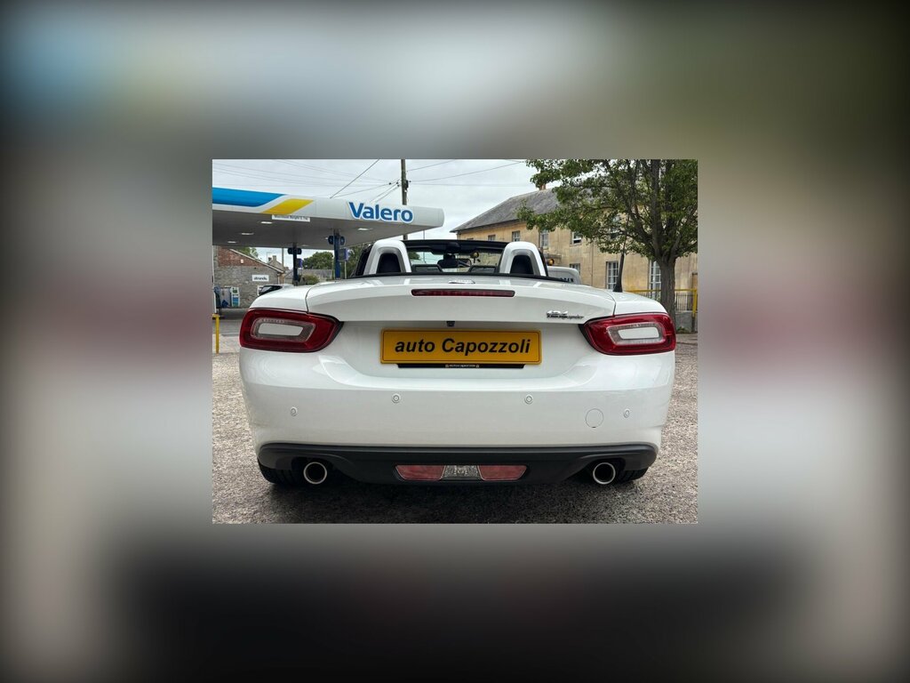 Fiat 124 Spider 124 Spider Lusso Multiair White #7