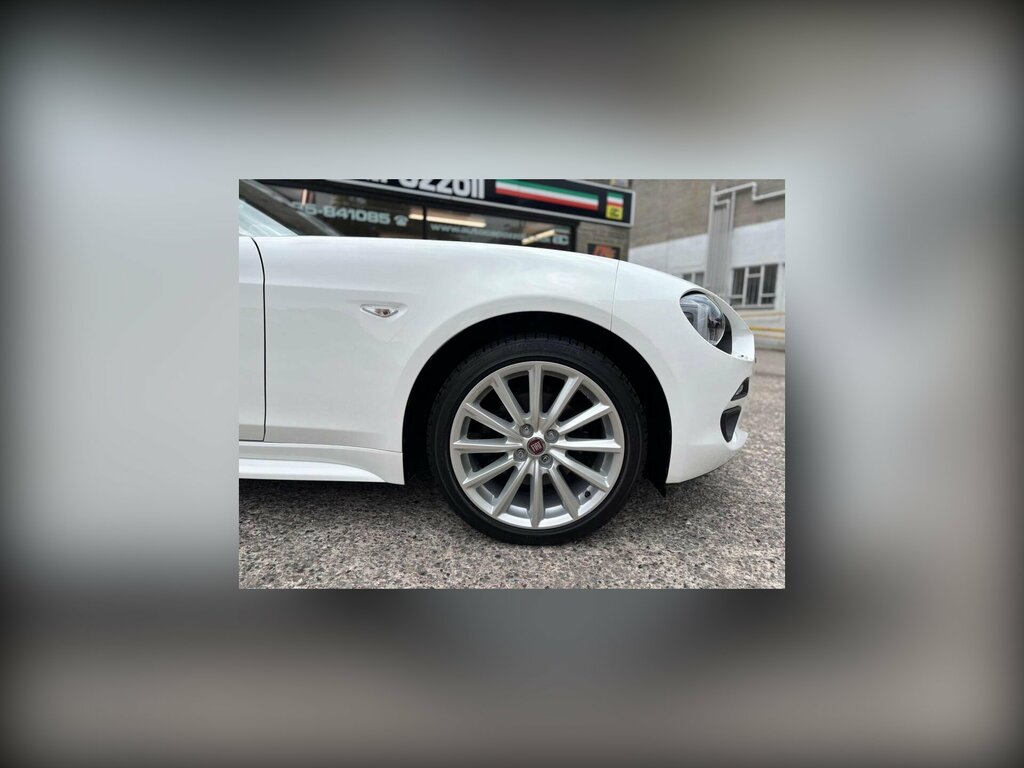 Fiat 124 Spider 124 Spider Lusso Multiair White #13