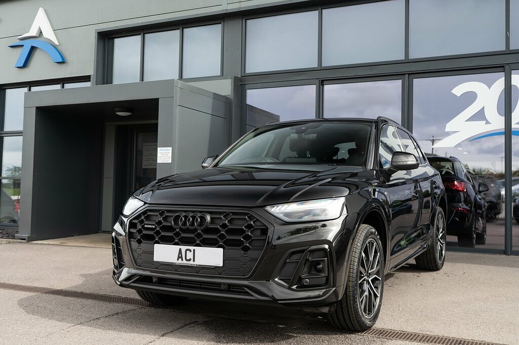 Audi Q5 Tfsi Black Edition VX74YEY Black #5