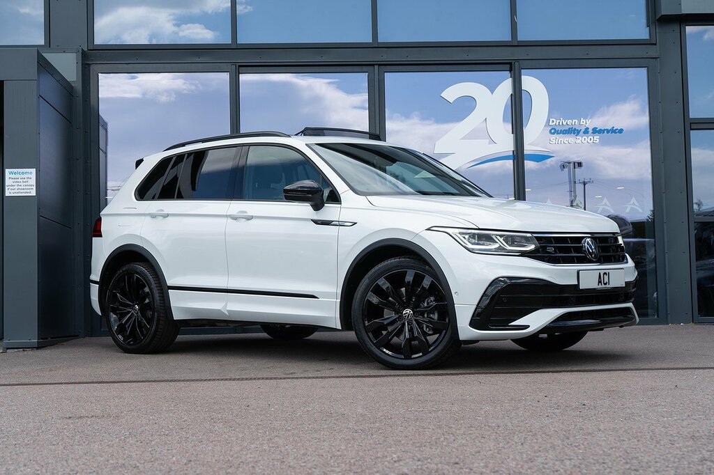 Volkswagen Tiguan Tsi Black Edition White