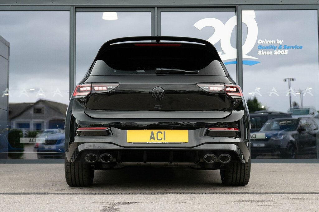 Volkswagen Golf Tsi R Black Edition CX26KOJ Black #3