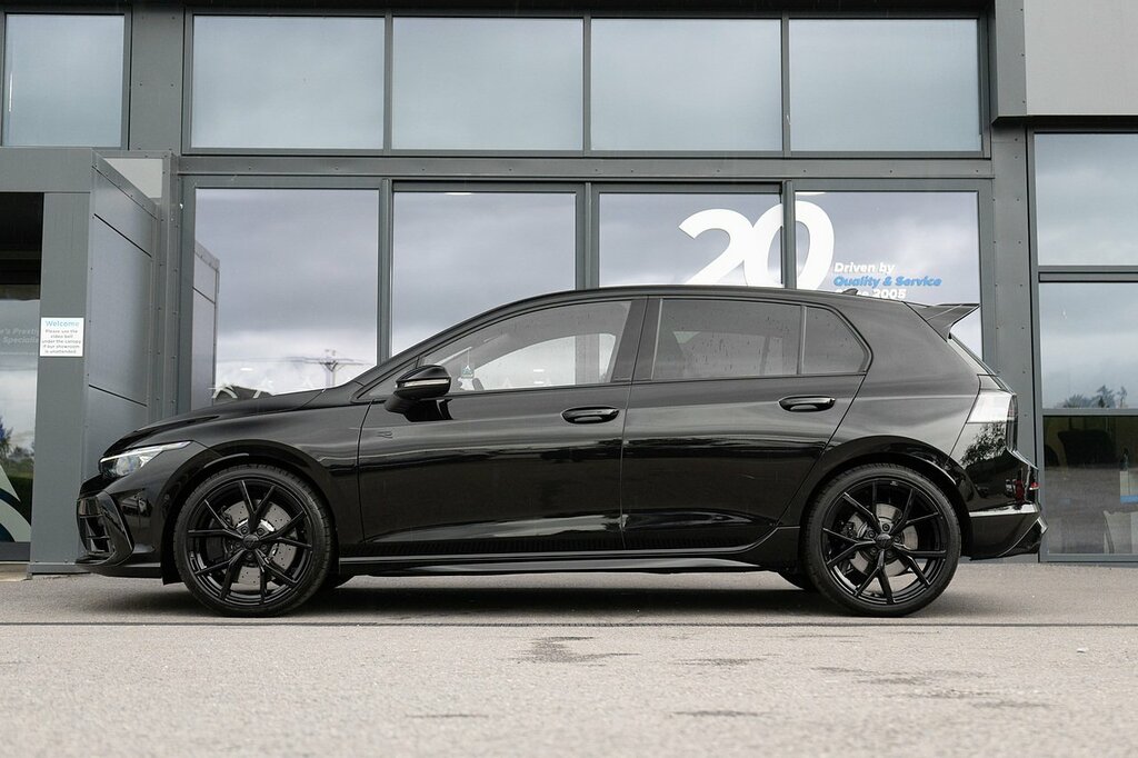 Volkswagen Golf Tsi R Black Edition CX26KOJ Black #2
