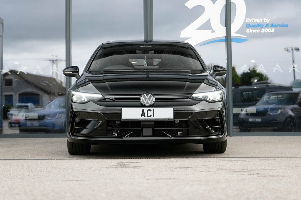 Volkswagen Golf Tsi R Black Edition CX26KOJ Black #4