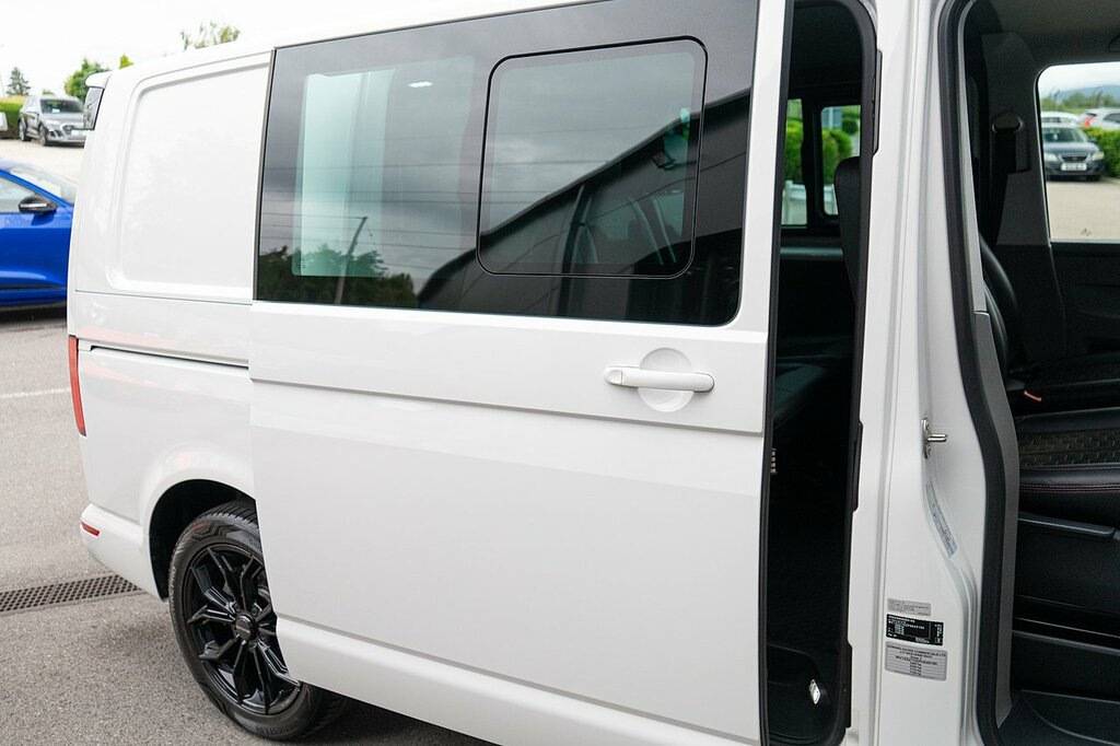 Volkswagen Transporter Sportline Panel Van Dsg 2.0Bi-tdi 204Ps Blue #36