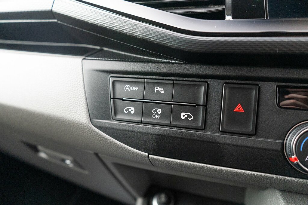Volkswagen Transporter Sportline Panel Van Dsg 2.0Bi-tdi 204Ps Blue #40