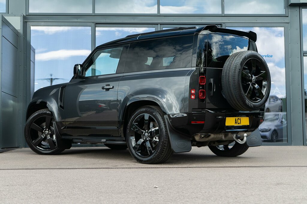 Land Rover Defender 90 D350 Mhev X-dynamic Hse Grey #2