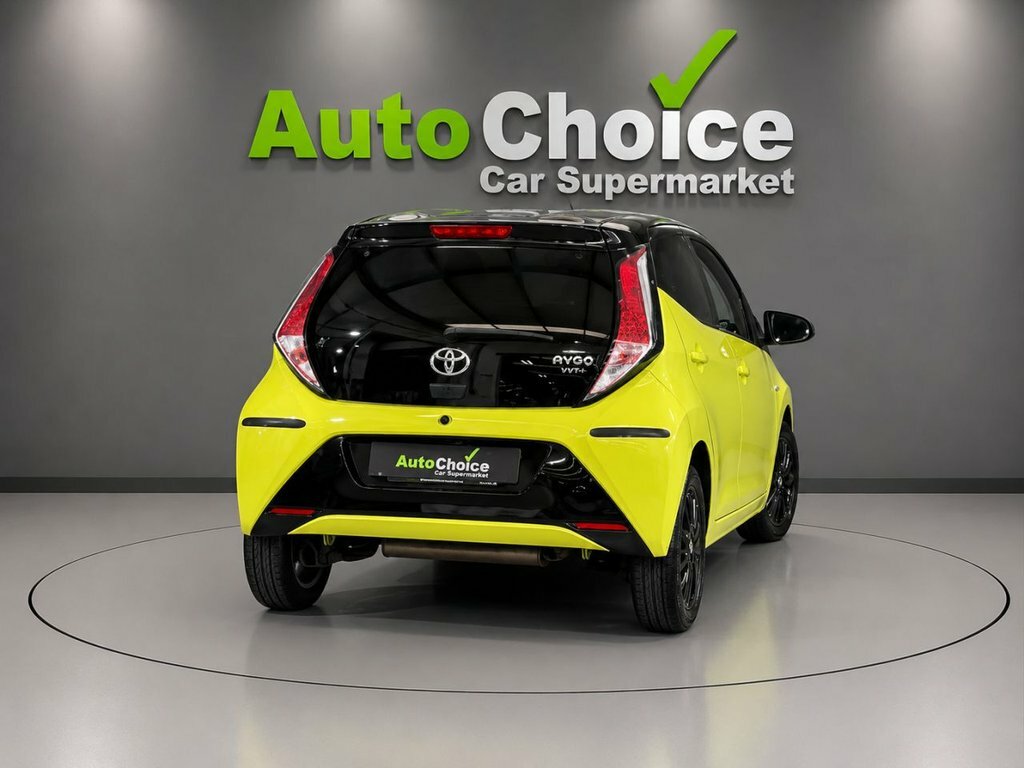 Toyota Aygo 1L X-cite 3 DE17VYW Yellow #3