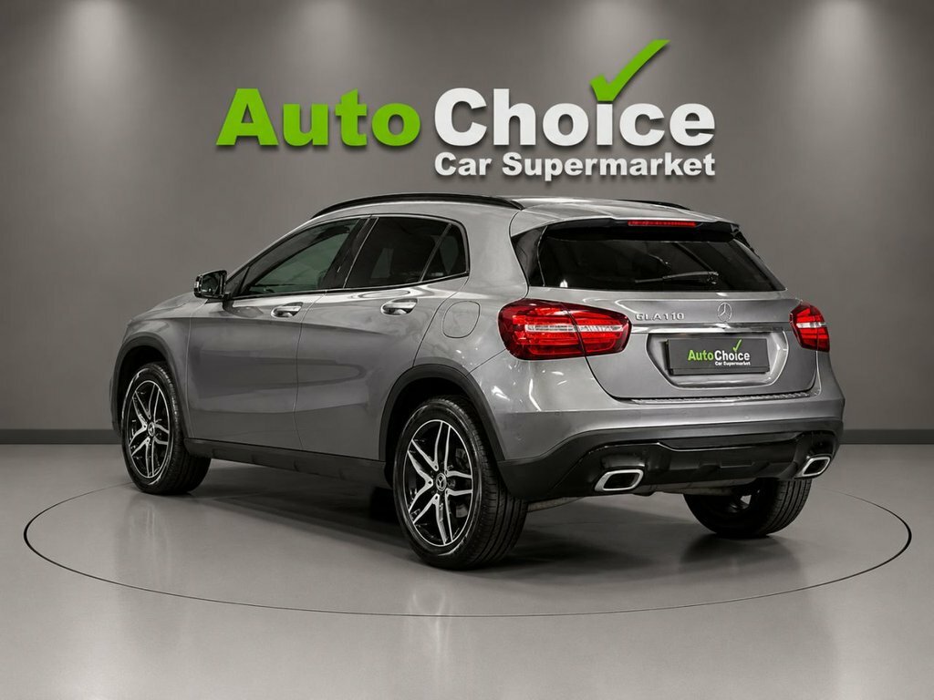 Mercedes-Benz GLA Class 1.6L Urban Edition YNZ3106 Grey #4
