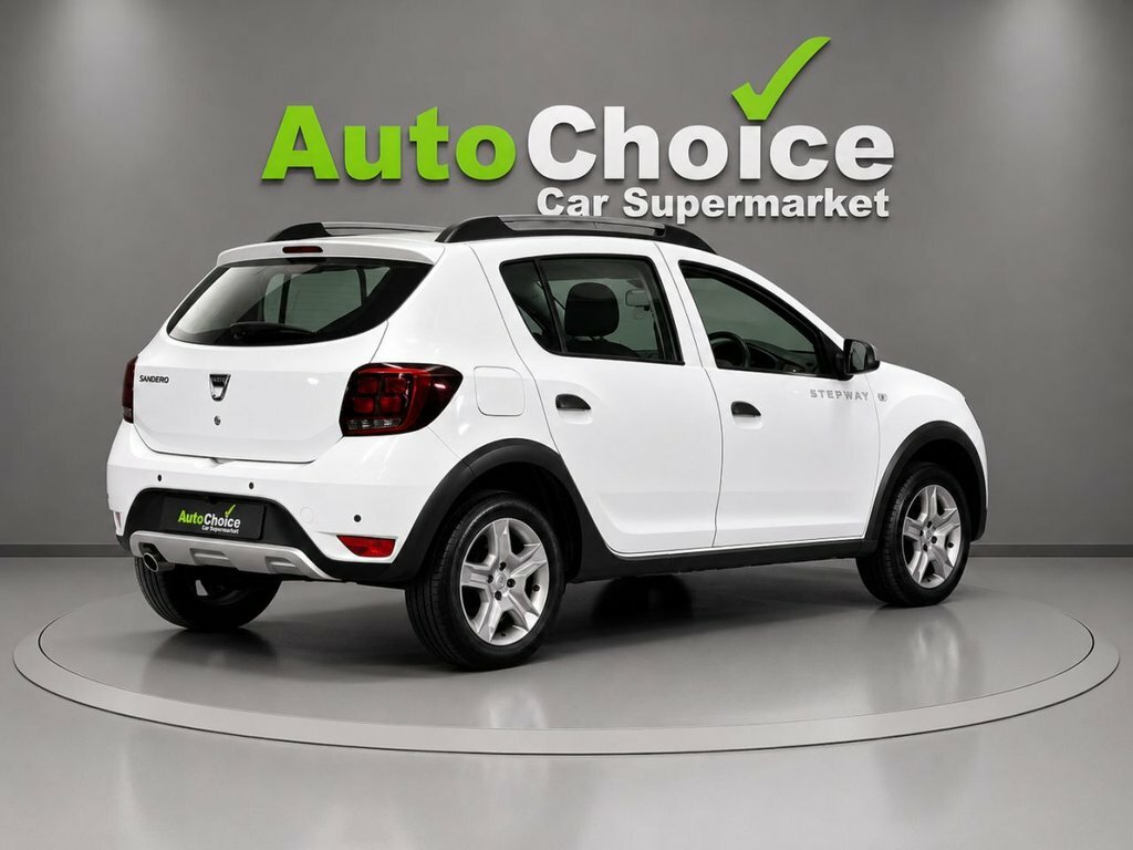 Dacia Sandero Stepway 1L Essential White #5