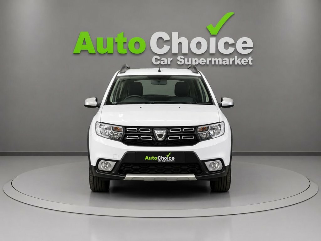 Dacia Sandero Stepway 1L Essential White