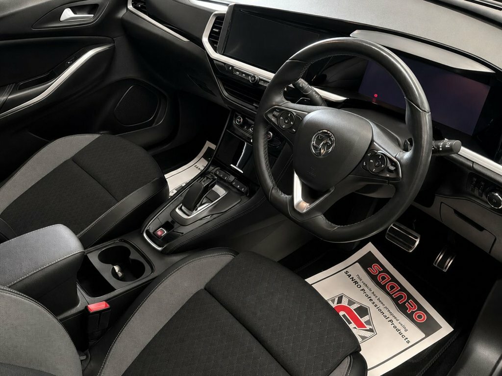 Vauxhall Grandland X 1.6L Gs Line PF22KUH Black #4