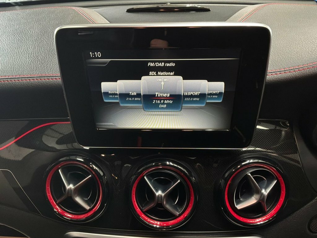 Mercedes-Benz CLA Class Cla 180 Amg Line White #19