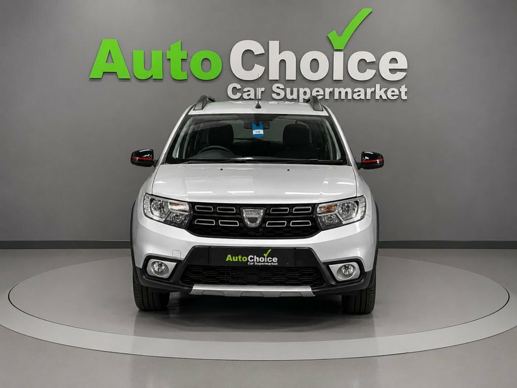 Dacia Sandero Stepway Hatchback ST69NHA Grey