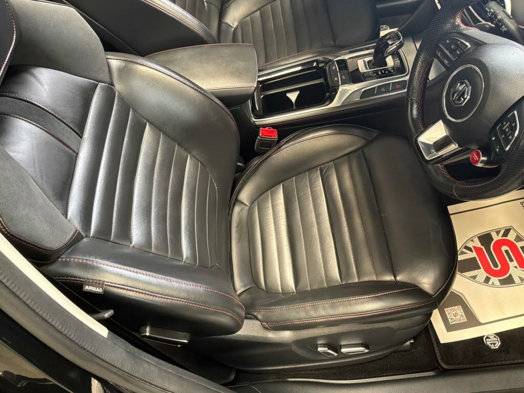 MG HS Hs 1.5 Exclusive Dct 160 Bhp Estate White #6