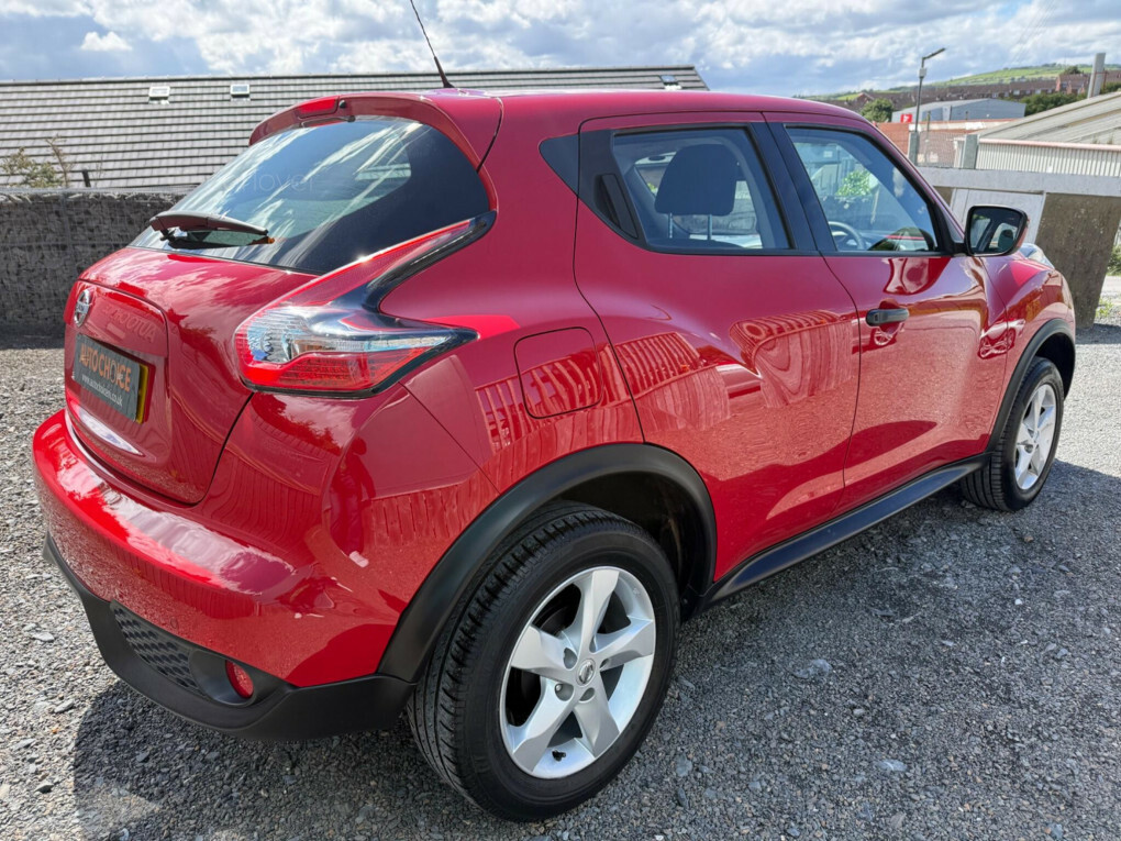 Nissan Juke 1.6 Visia Euro 6 Red #5