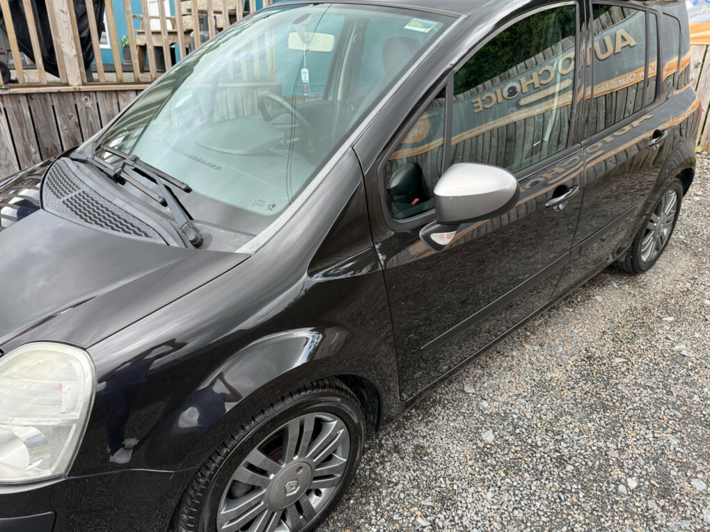 Renault Grand Modus Dynamique Red #29