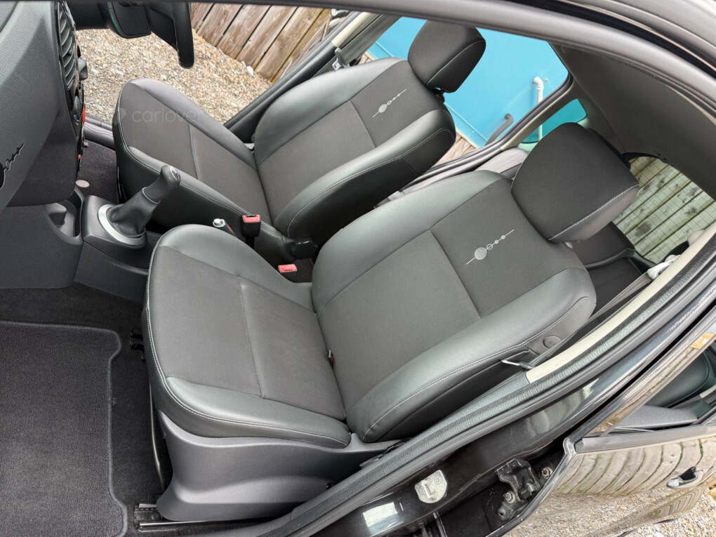 Renault Grand Modus Dynamique Red #72