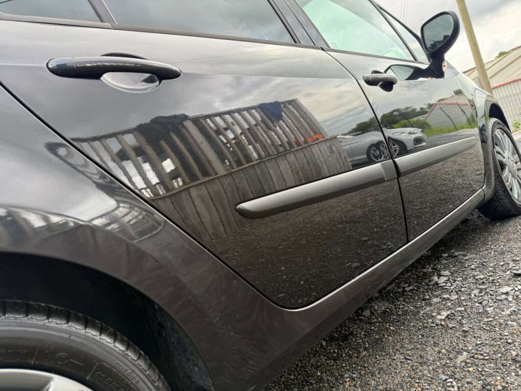 Renault Grand Modus Dynamique Red #8