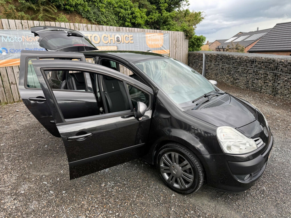 Renault Grand Modus Dynamique Red #40