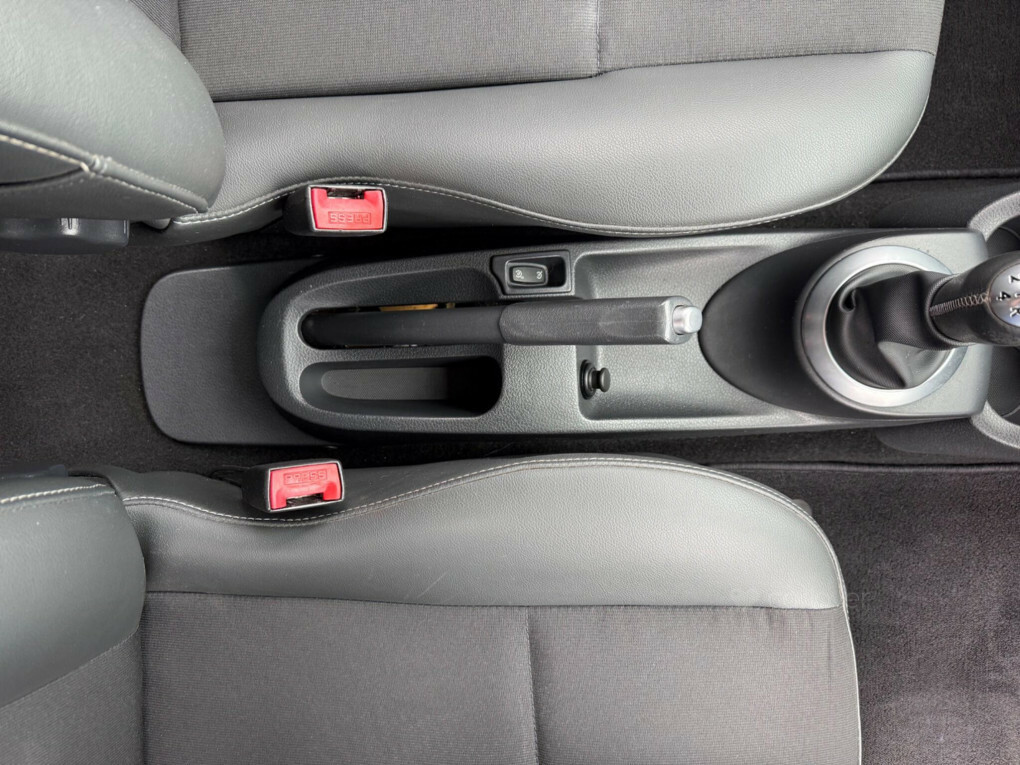 Renault Grand Modus Dynamique Red #79
