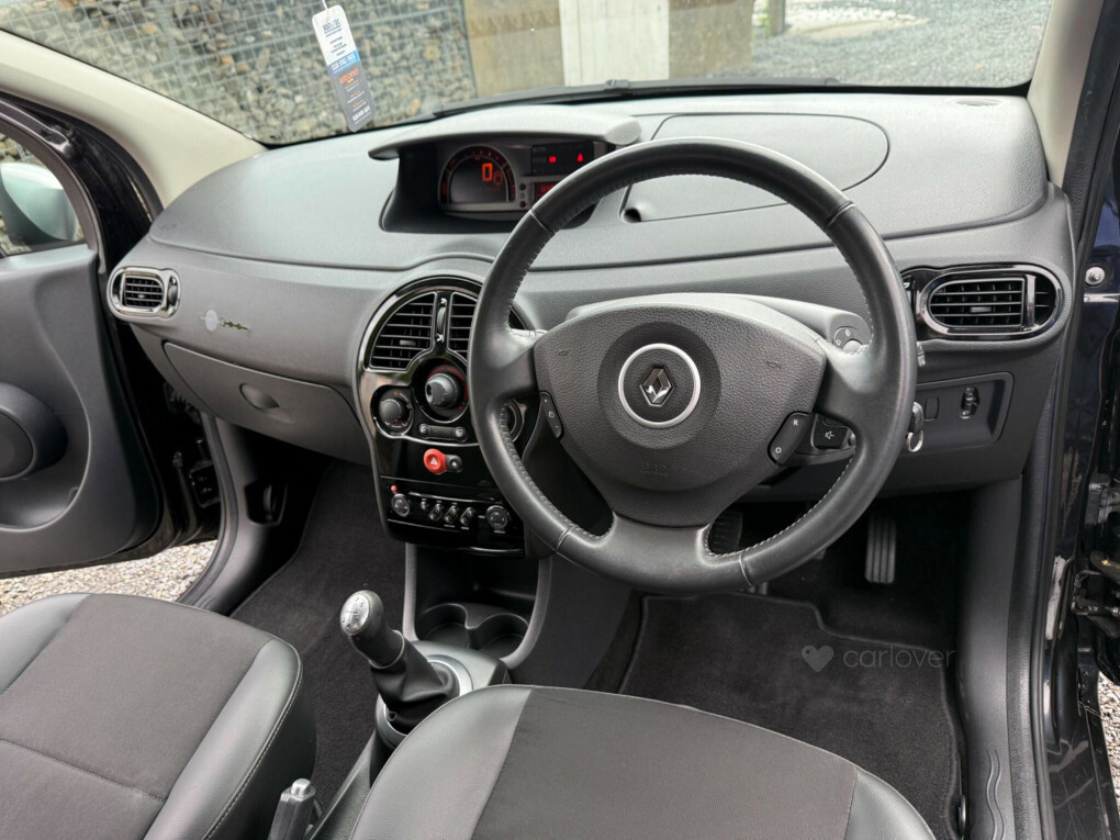 Renault Grand Modus Dynamique Red #45