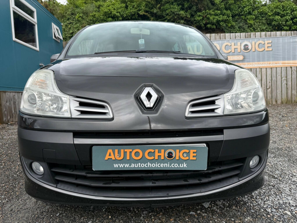 Renault Grand Modus Dynamique Red #39