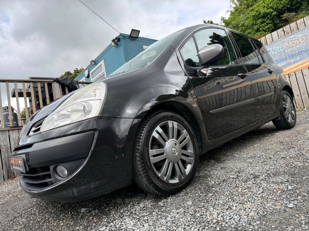 Renault Grand Modus Dynamique Red #27
