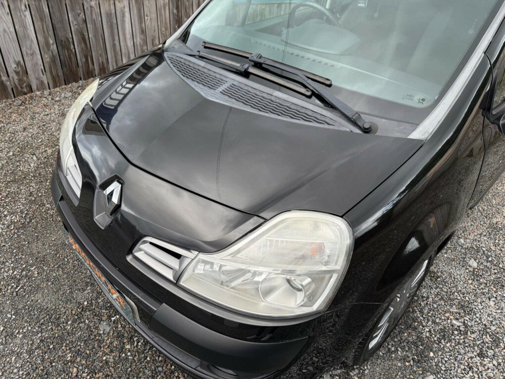Renault Grand Modus Dynamique Red #35