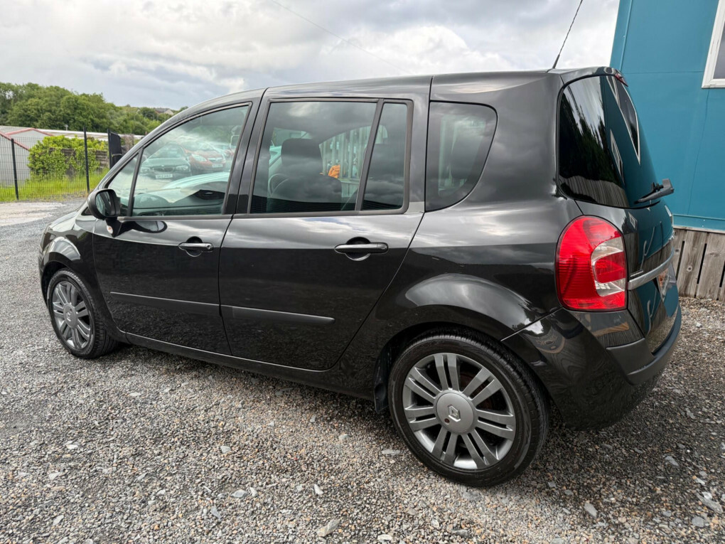 Renault Grand Modus Dynamique Red #20