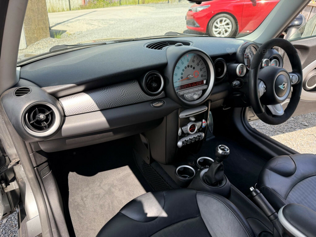 Mini Hatch Cooper S Red #63