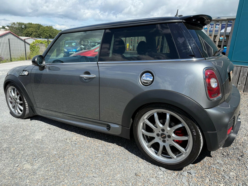 Mini Hatch Cooper S Red #21
