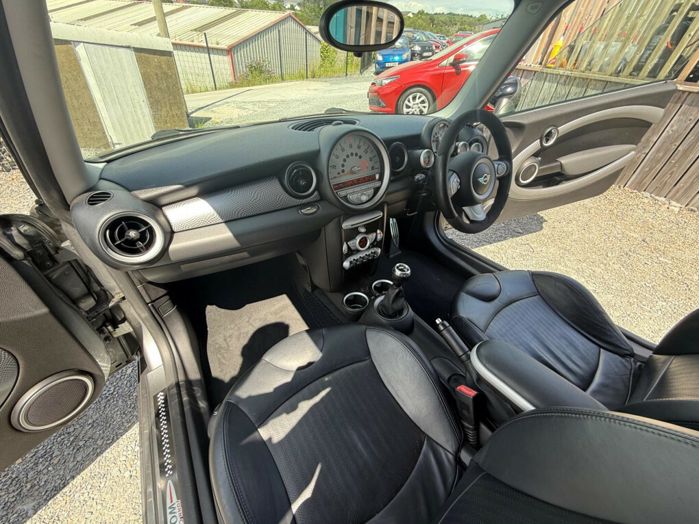 Mini Hatch Cooper S Red #64