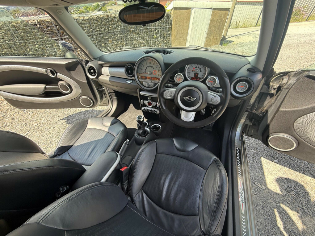 Mini Hatch Cooper S Red #46