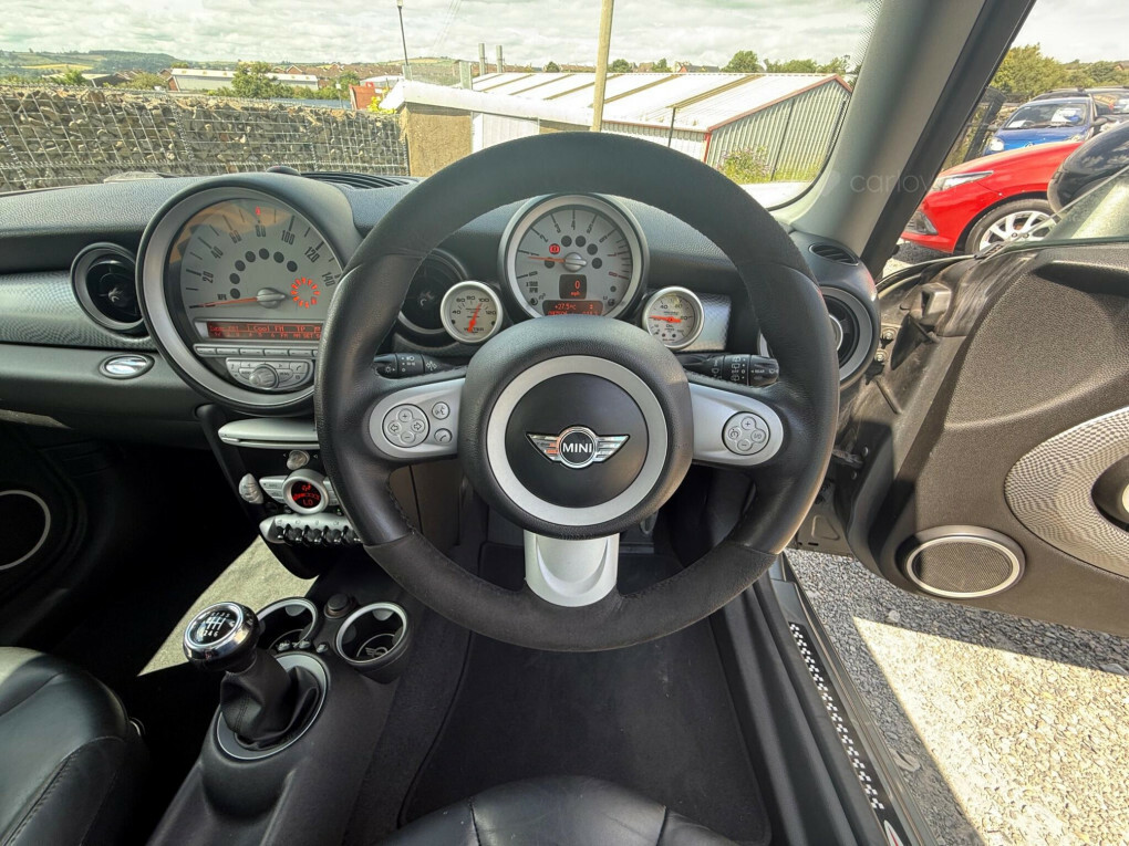 Mini Hatch Cooper S Red #81