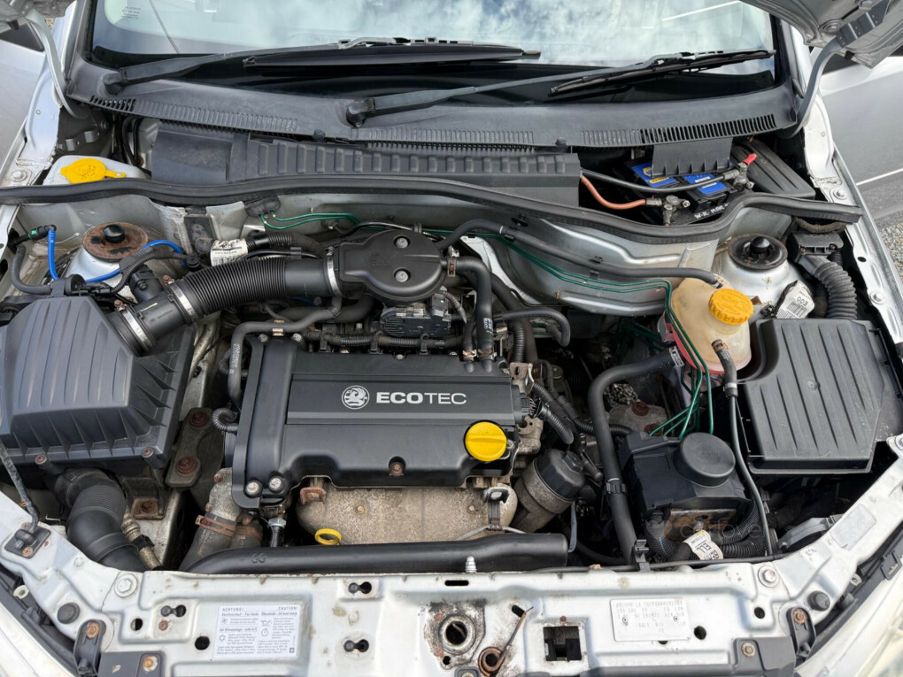 Vauxhall Corsa Hatchback Green #42