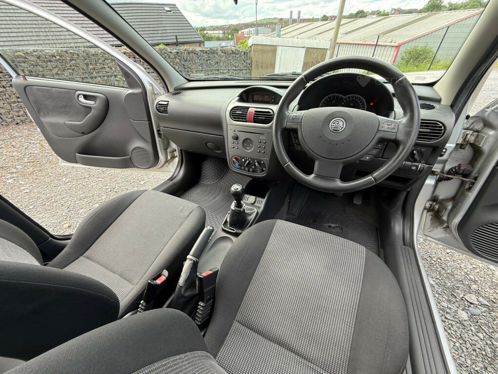 Vauxhall Corsa Hatchback Green #43
