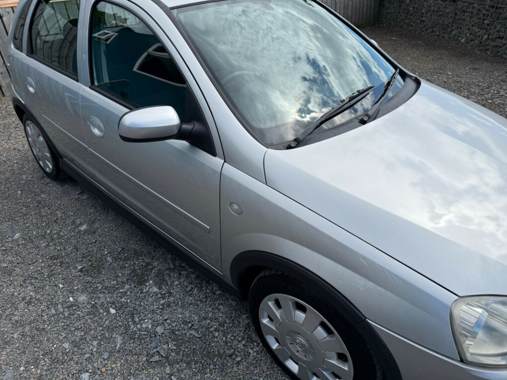 Vauxhall Corsa Hatchback Green #13